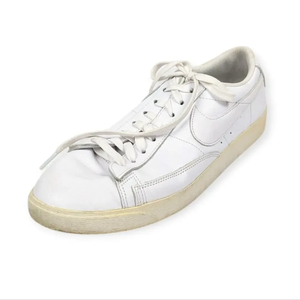 Nike White Blazer Low LE Leather Sneaker Size 10